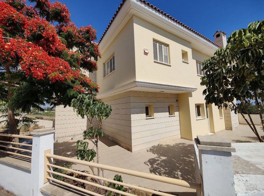 Villa à Paphos, Chypre, 620 m² - image 2