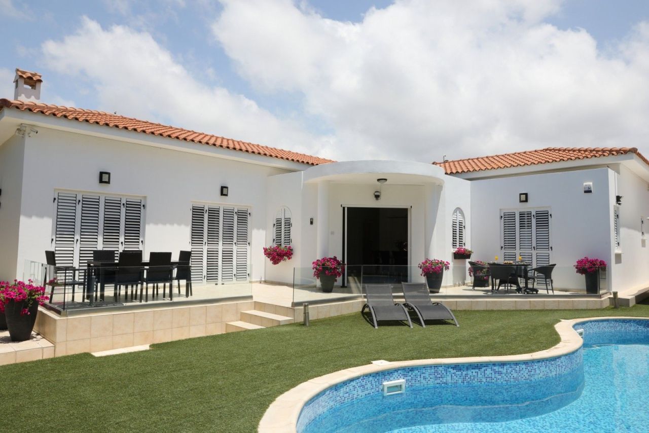 Bungalow in Paphos, Zypern, 229 m² - Foto 2