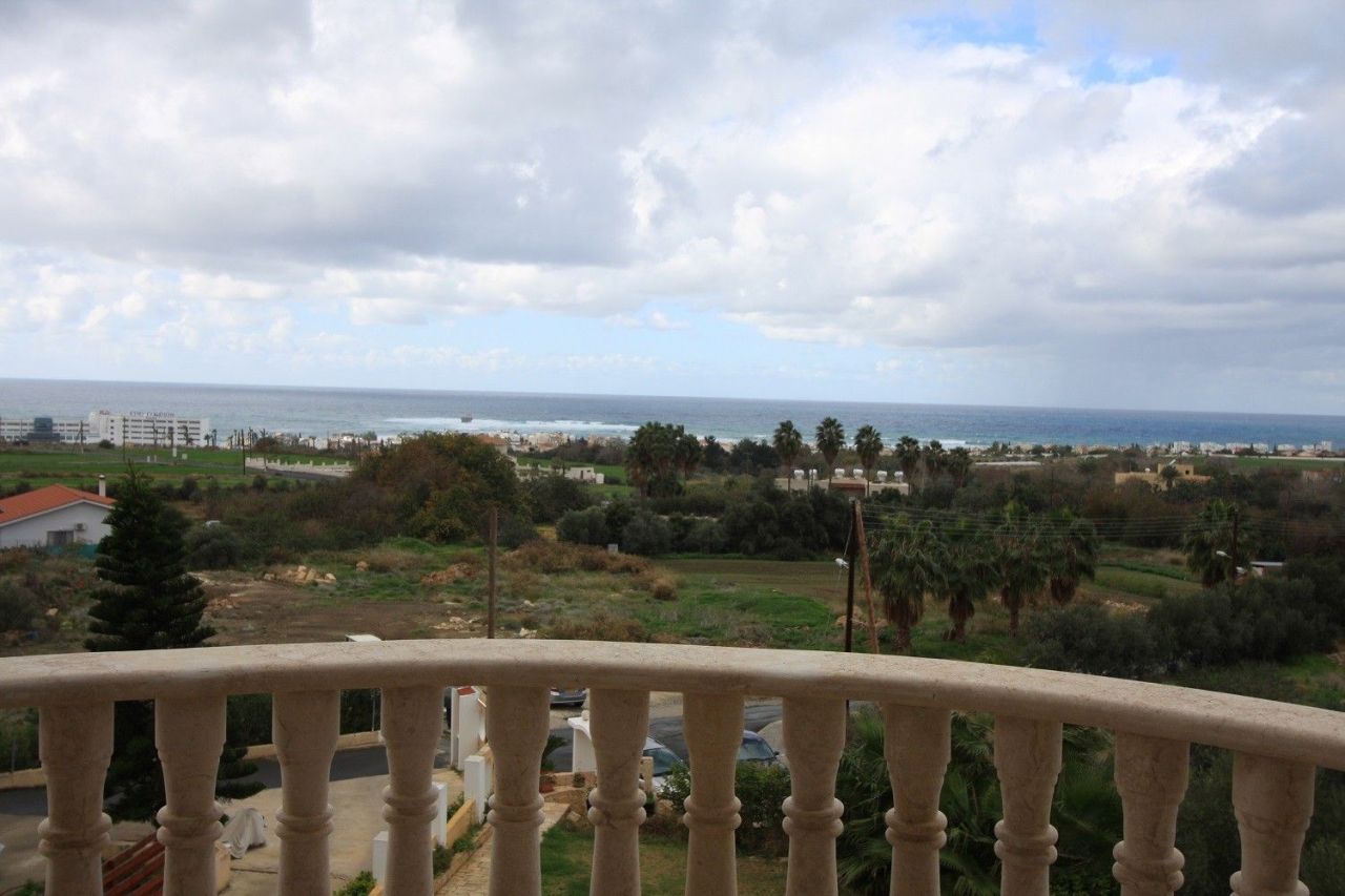 Villa en Pafos, Chipre, 450 m² - imagen 2