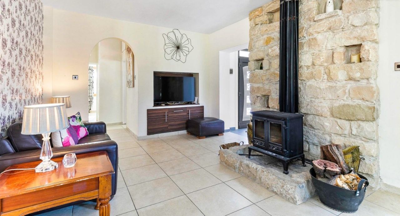 Villa in Limassol, Cyprus, 160 m² - picture 2