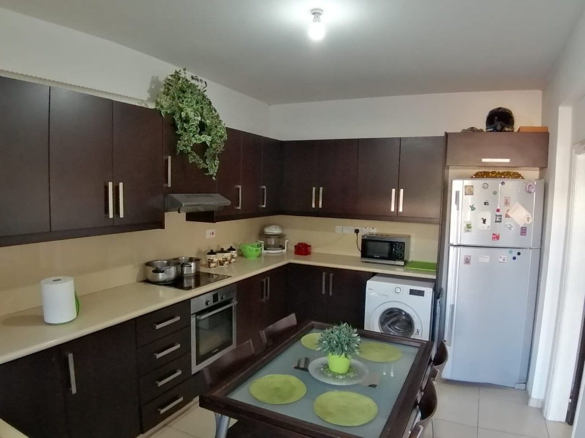 Casa adosada en Pafos, Chipre, 182 m² - imagen 2