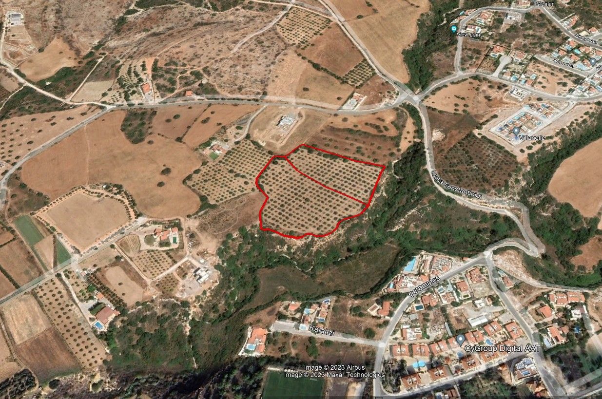 Terreno en Pafos, Chipre, 22 409 m² - imagen 2
