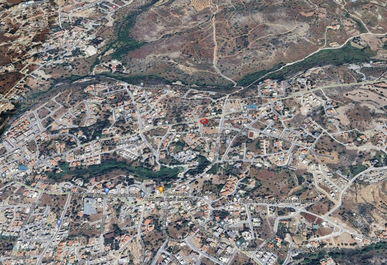 Terreno en Pafos, Chipre, 566 m² - imagen 2