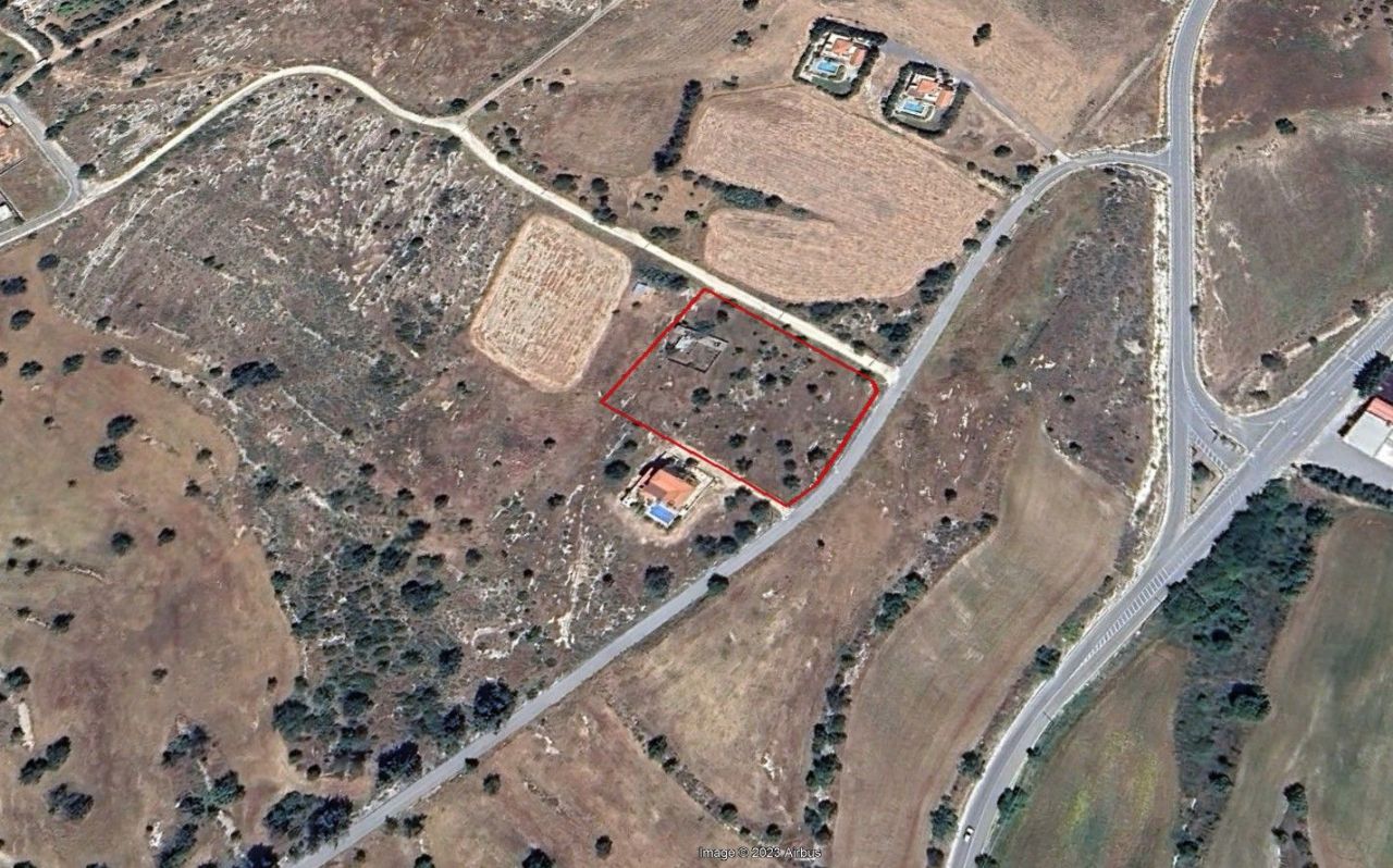 Terreno a Paphos, Cipro, 4 651 m2 - foto 2
