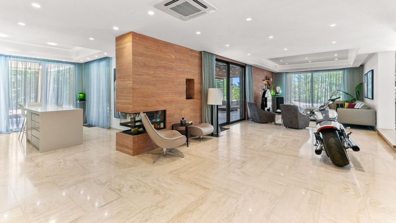 Villa in Paphos, Cyprus, 277 m² - picture 2