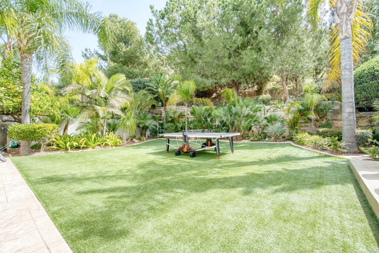 Villa in Limassol, Cyprus, 235 m² - picture 2