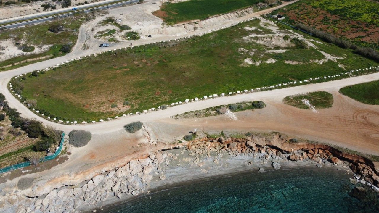 Grundstück in Larnaka, Zypern, 9 996 m² - Foto 2