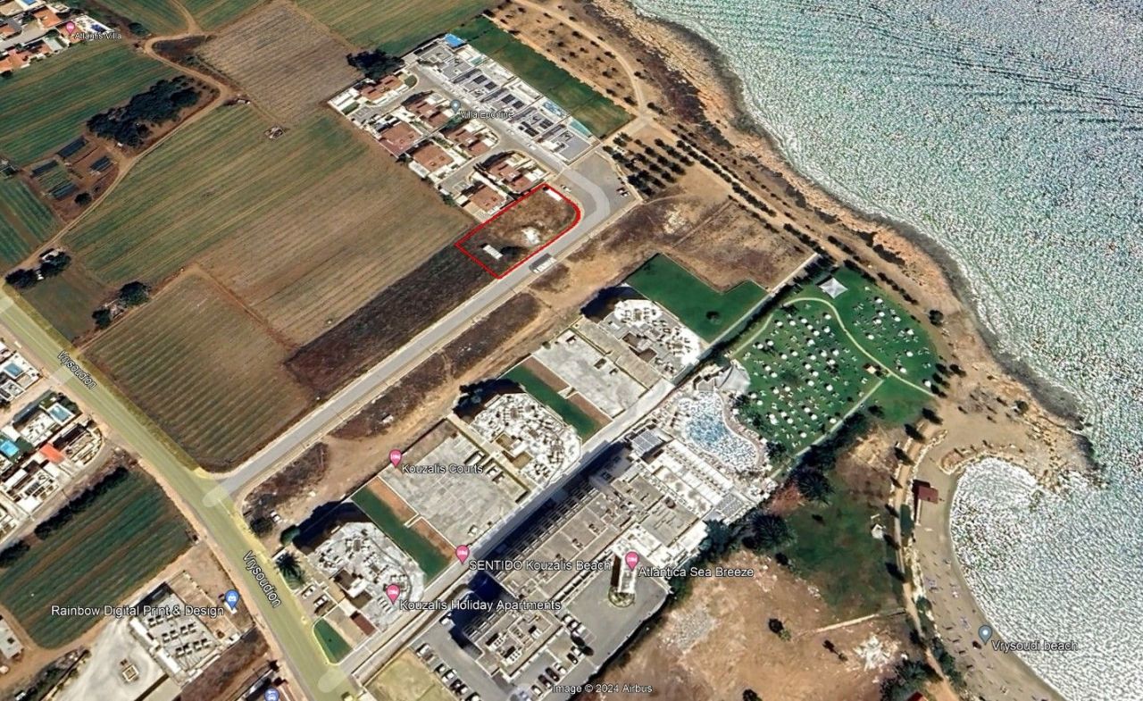 Land in Protaras, Cyprus, 1 172 m² - picture 2