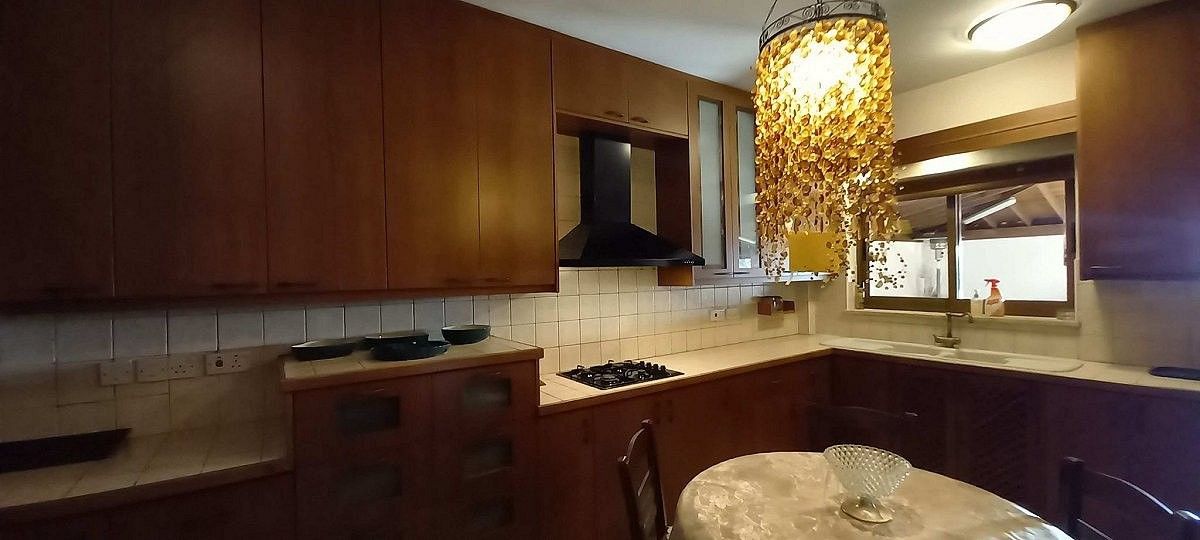 Townhouse in Paphos, Cyprus - picture 2