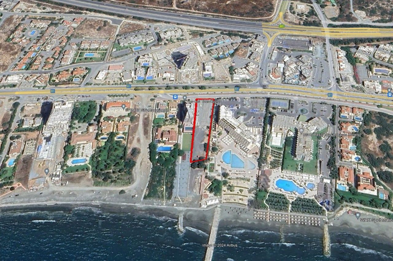 Terrain à Limassol, Chypre, 3 062 m² - image 2