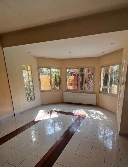 Villa a Limassol, Cipro, 380 m² - foto 2