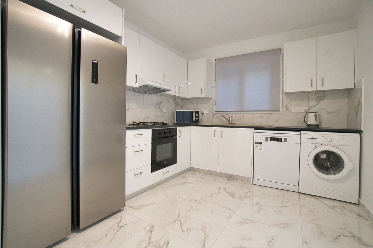 Casa adosada en Limasol, Chipre, 160 m² - imagen 2