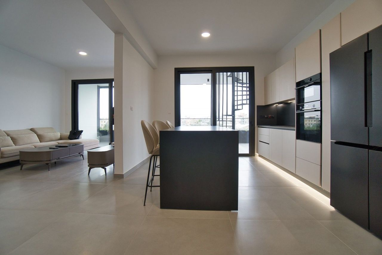 Penthouse in Limassol, Cyprus, 116 m² - picture 2