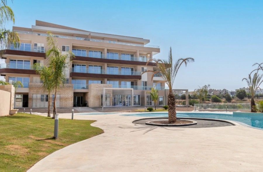 Apartment in Paphos, Cyprus - picture 2