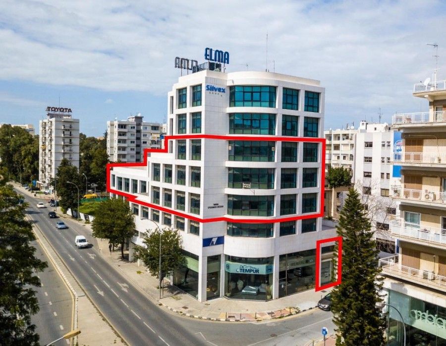 Proprietà commerciale a Nicosia, Cipro, 1 229 m² - foto 2