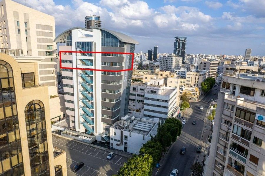 Ufficio a Nicosia, Cipro, 470 m² - foto 2