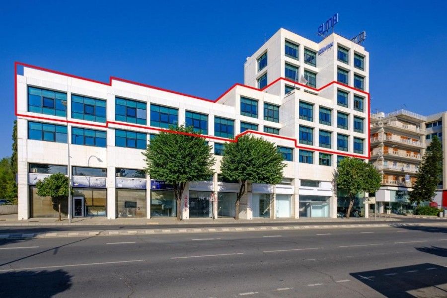 Proprietà commerciale a Nicosia, Cipro, 1 229 m² - foto 3