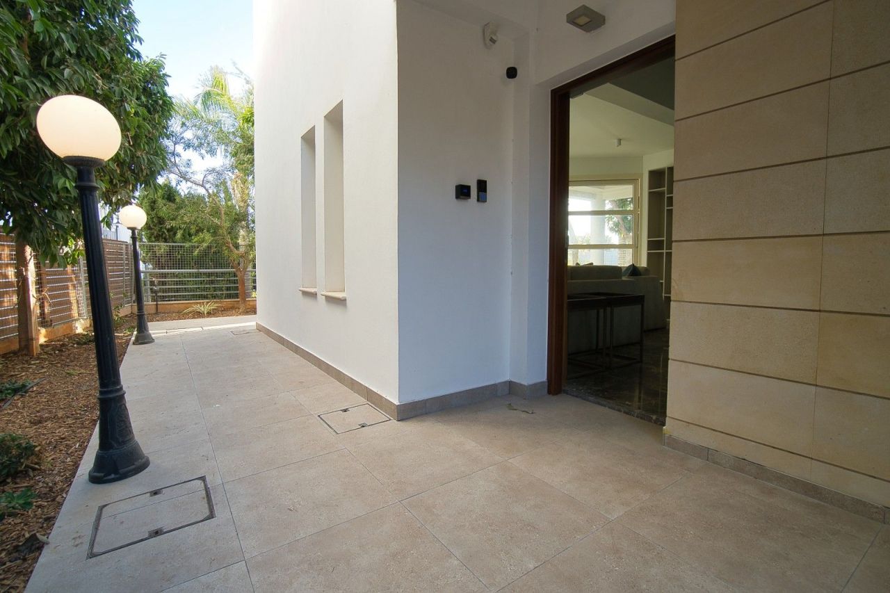 Villa a Limassol, Cipro, 174 m² - foto 3