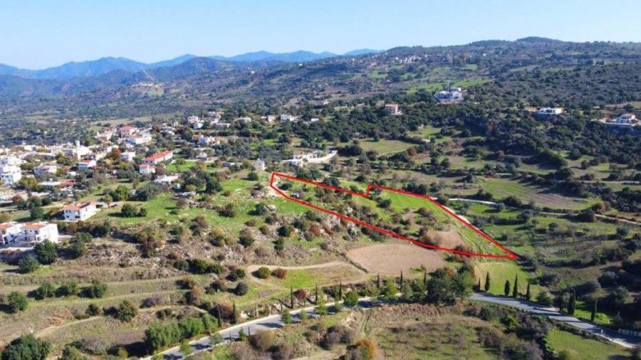 Terreno en Pafos, Chipre, 11 706 m² - imagen 3
