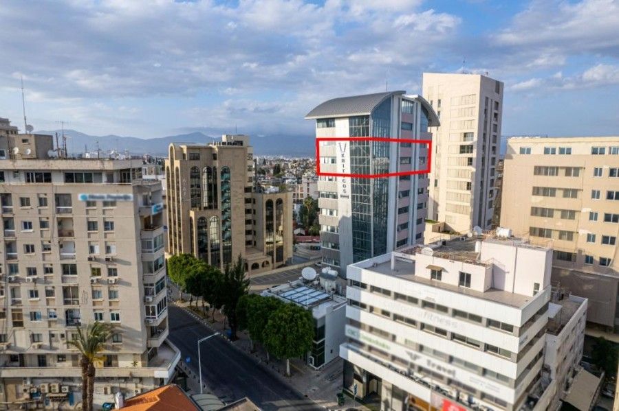 Ufficio a Nicosia, Cipro, 470 m² - foto 3