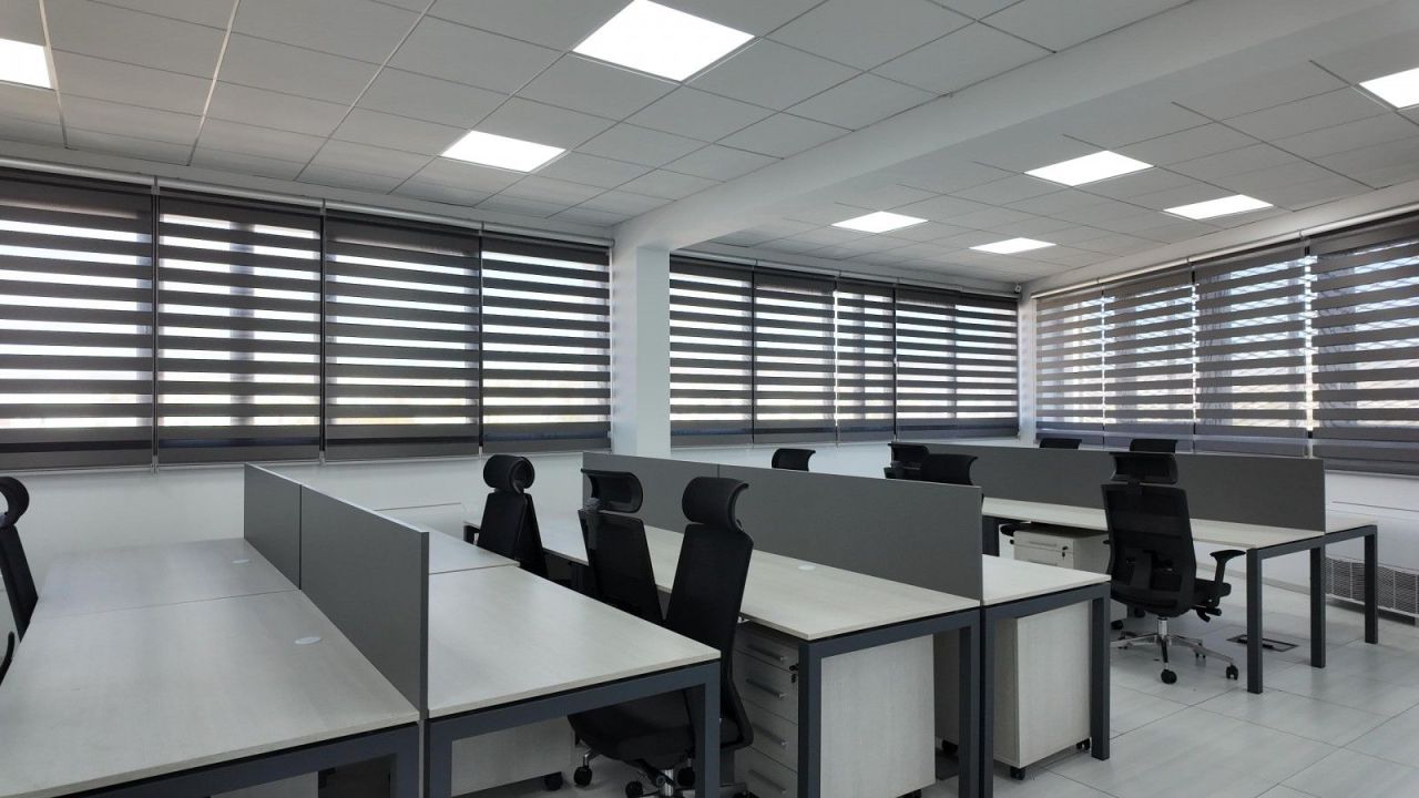 Office in Limassol, Cyprus, 1 440 m² - picture 3