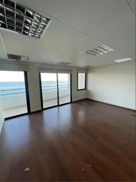 Biens commerciaux à Limassol, Chypre, 3 709 m² - image 3