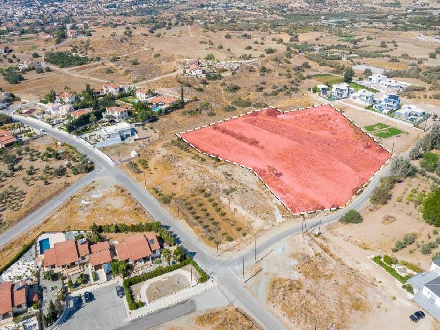 Terreno a Limassol, Cipro, 11 456 m2 - foto 3