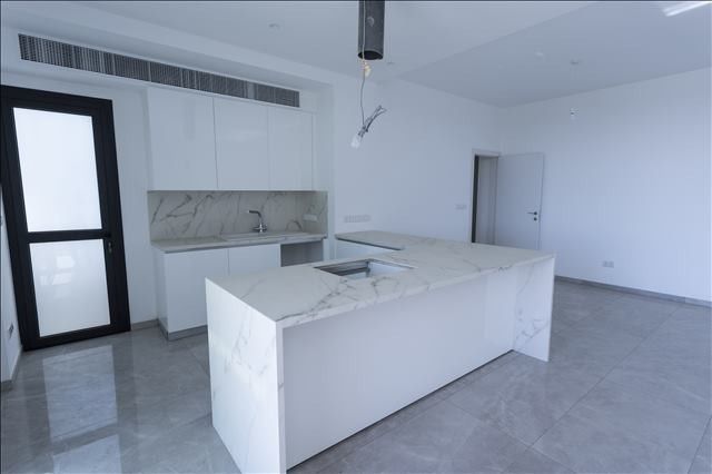 Apartment in Limassol, Cyprus, 163 m² - picture 3
