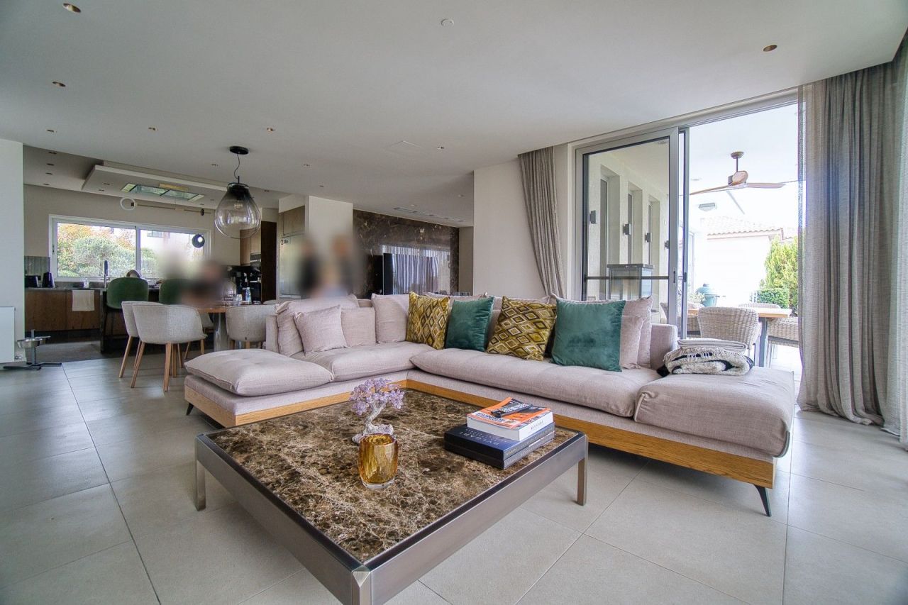 Villa in Limassol, Cyprus, 400 m² - picture 3