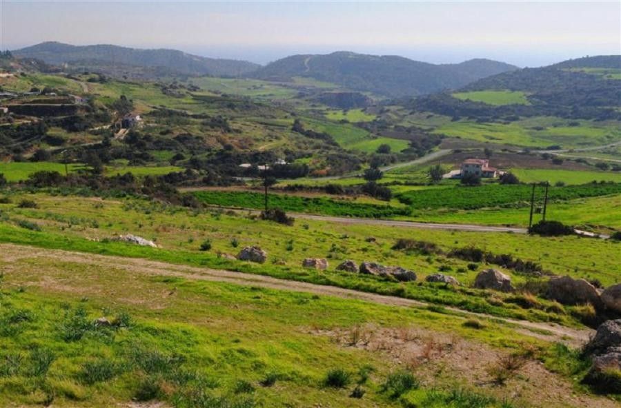 Land in Limassol, Cyprus, 14 100 m² - picture 3