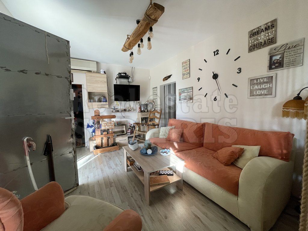 Haus in Loutraki, Griechenland, 74 m² - Foto 1