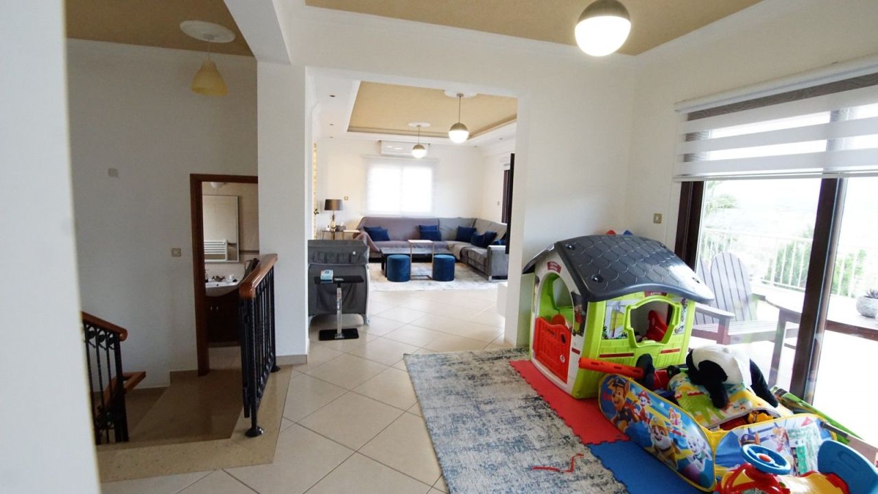 Villa a Limassol, Cipro, 328 m² - foto 3