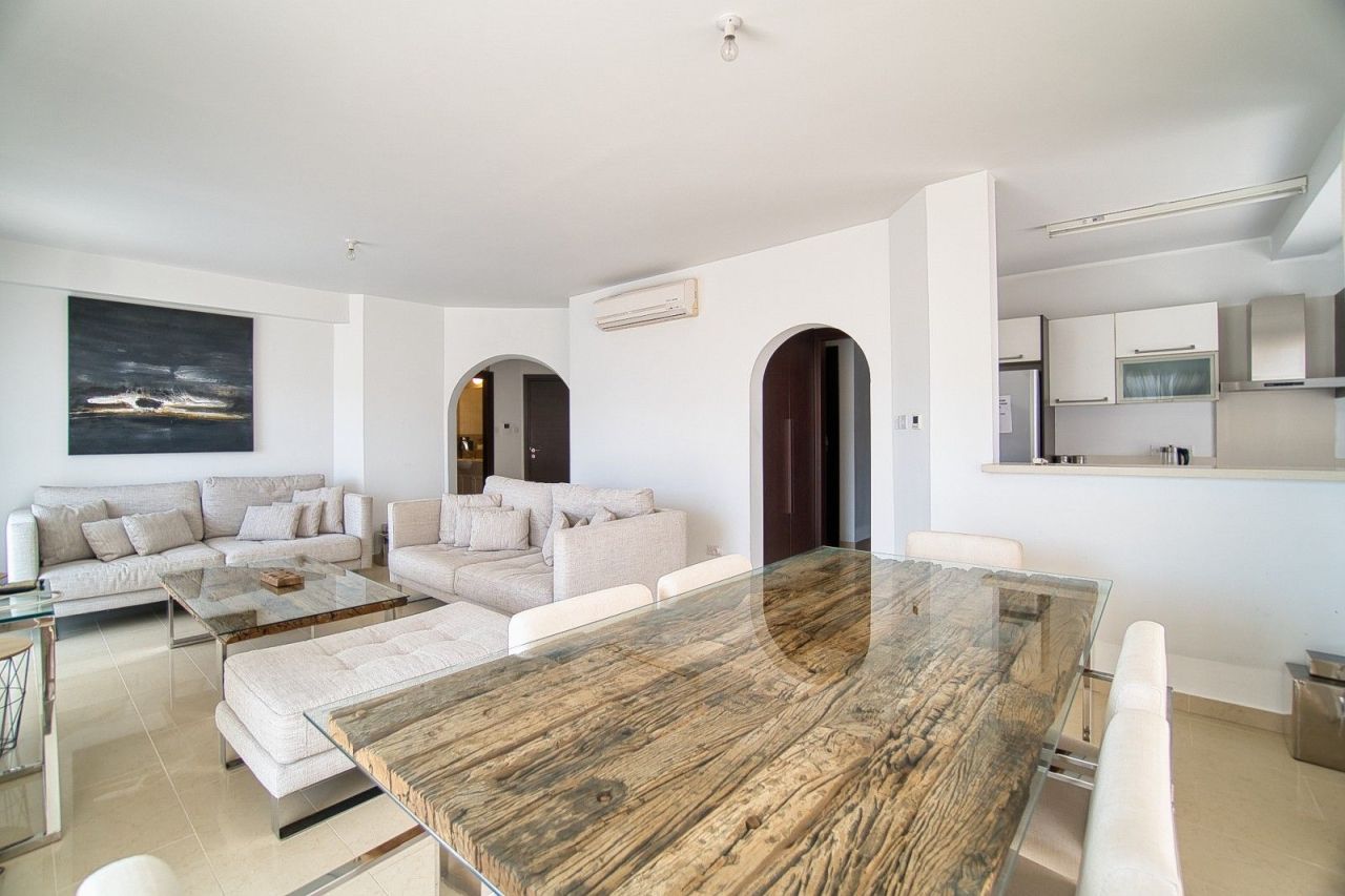 Penthouse in Paphos, Cyprus, 100 m² - picture 3