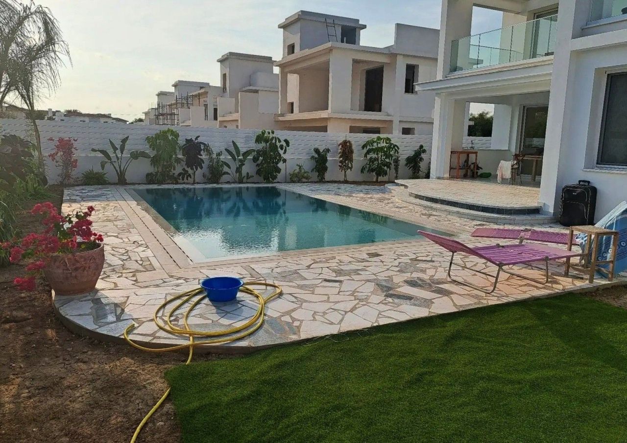 Villa en Lárnaca, Chipre, 150 m² - imagen 3