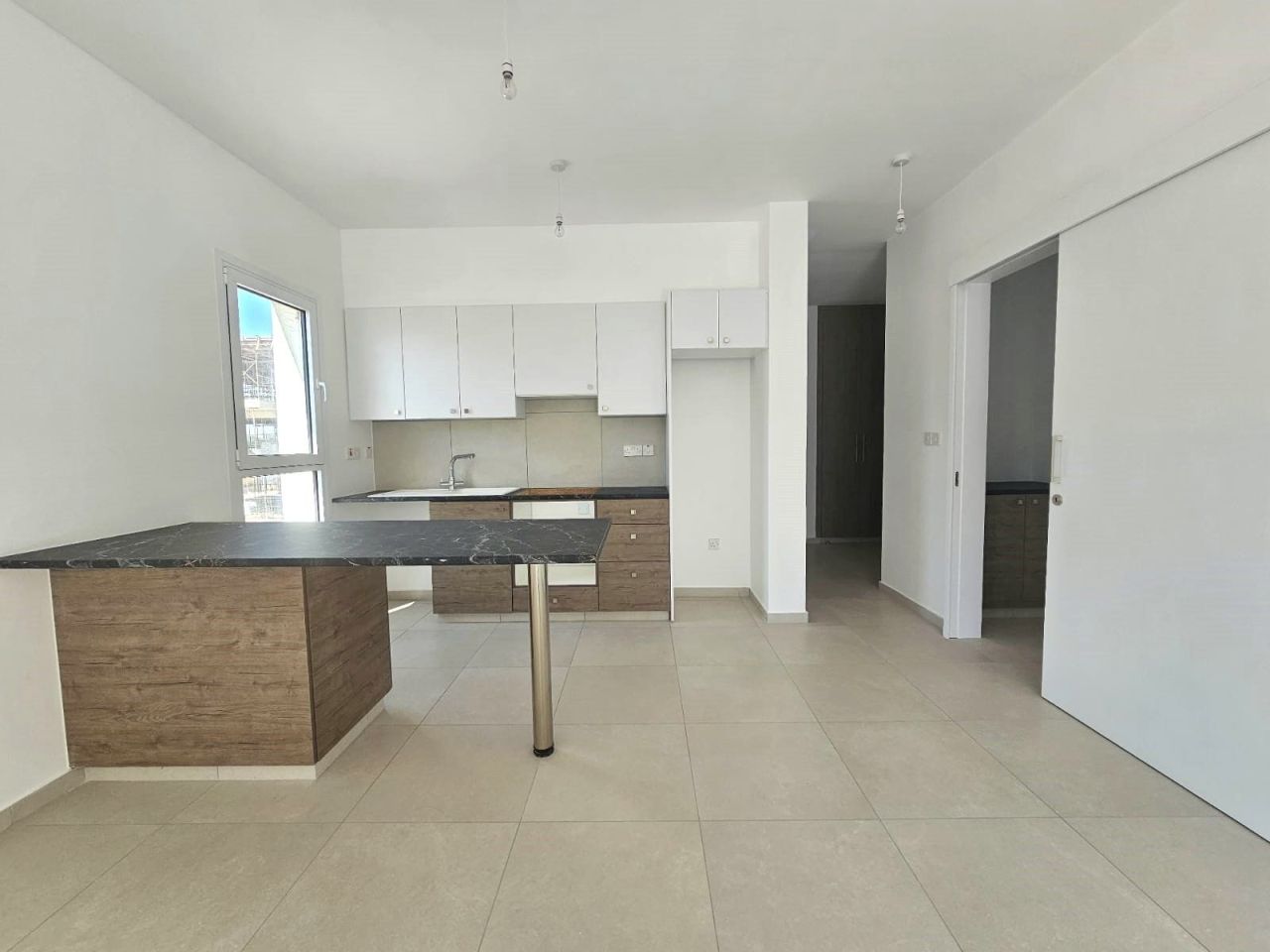 Apartment in Limassol, Cyprus, 85 m² - picture 3