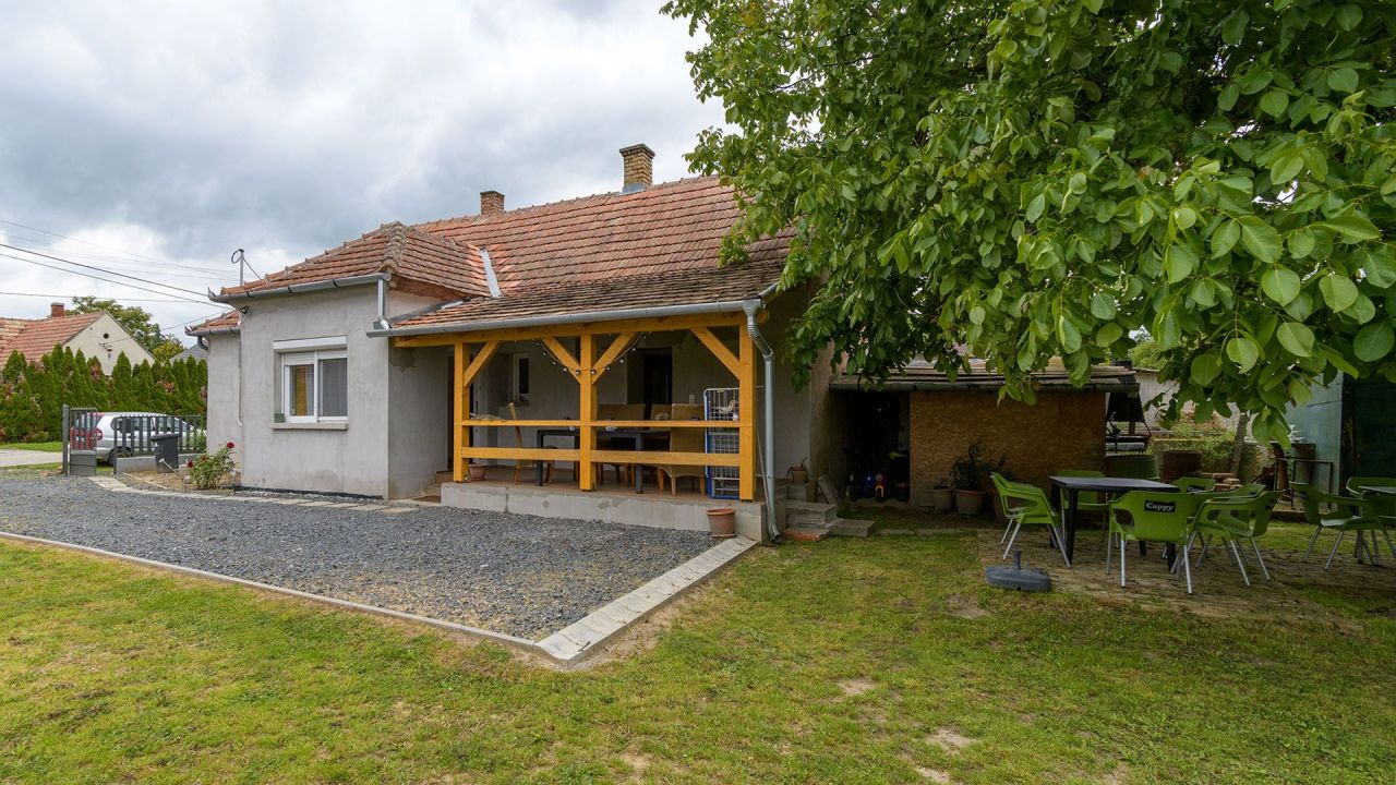 House in Zalacsany, Hungary, 57 m² - picture 1