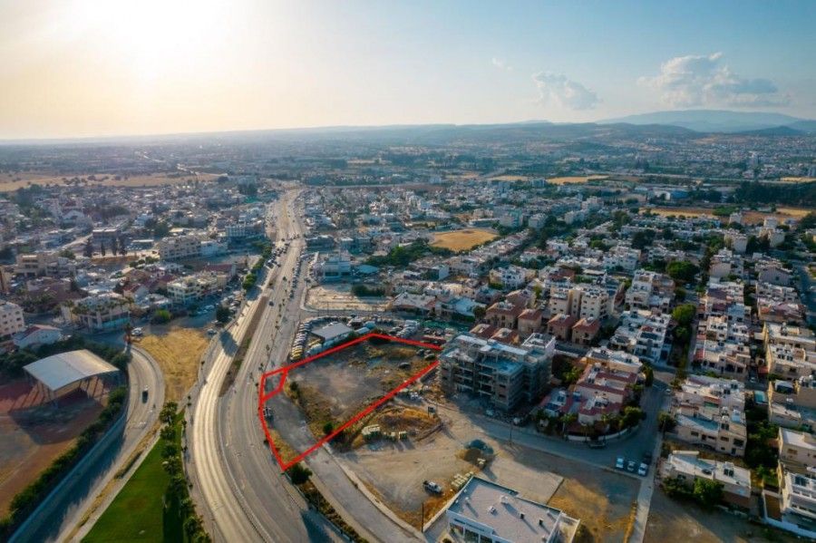 Terreno a Limassol, Cipro, 2 424 m2 - foto 3