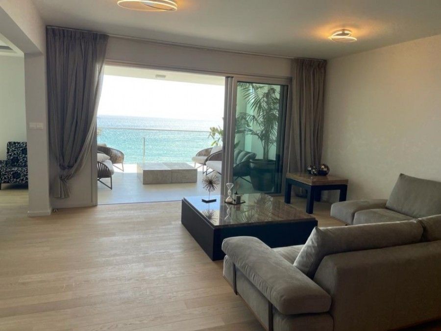 Apartment in Limassol, Cyprus, 290 m² - picture 3