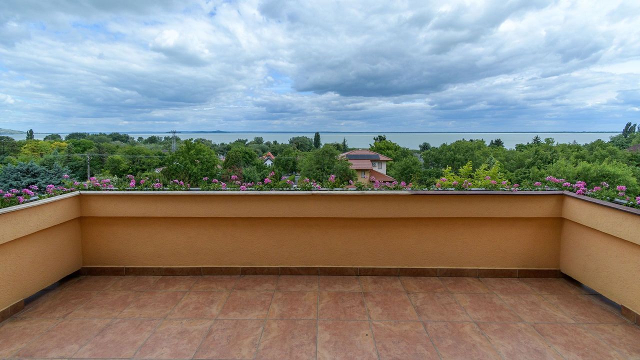 Casa sul Balaton, Ungheria, 359 m² - foto 14