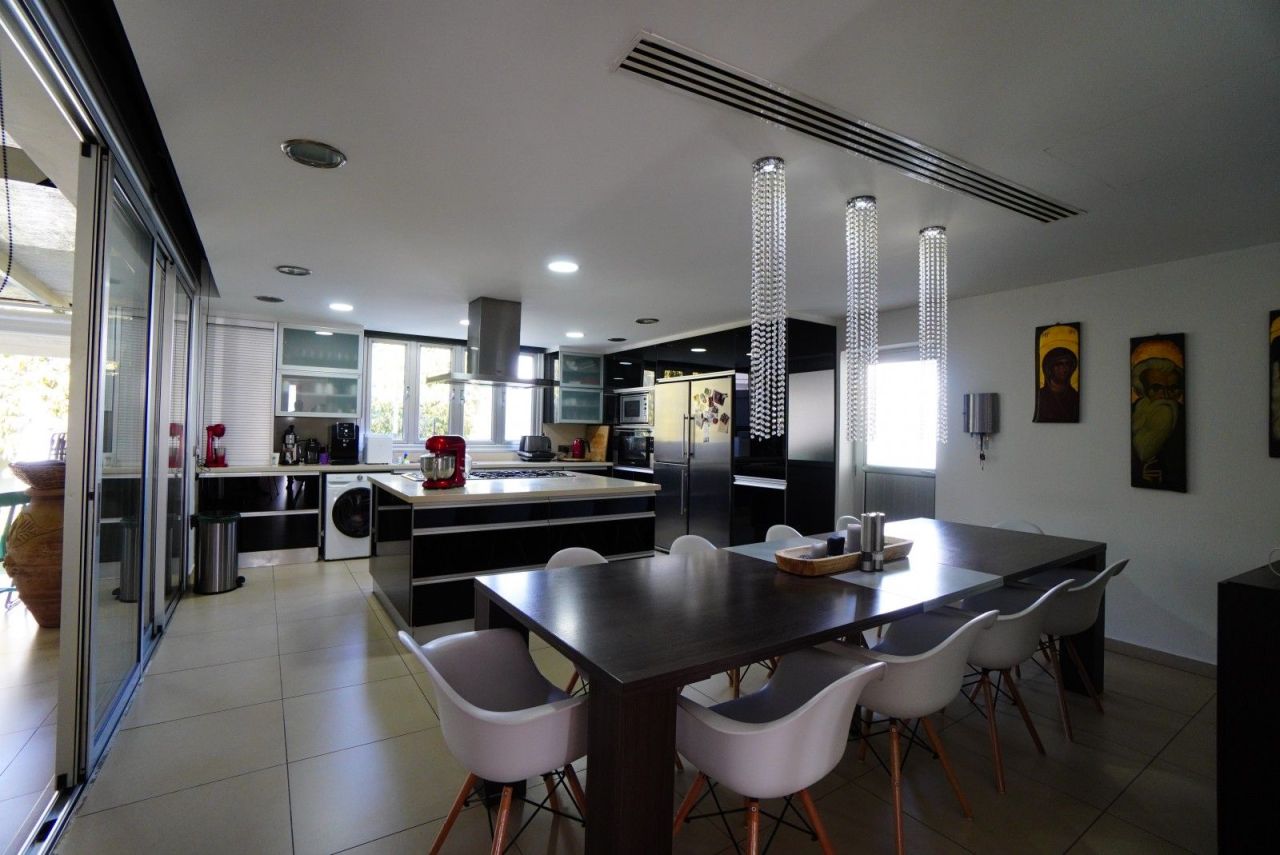 Villa à Larnaca, Chypre, 330 m² - image 3