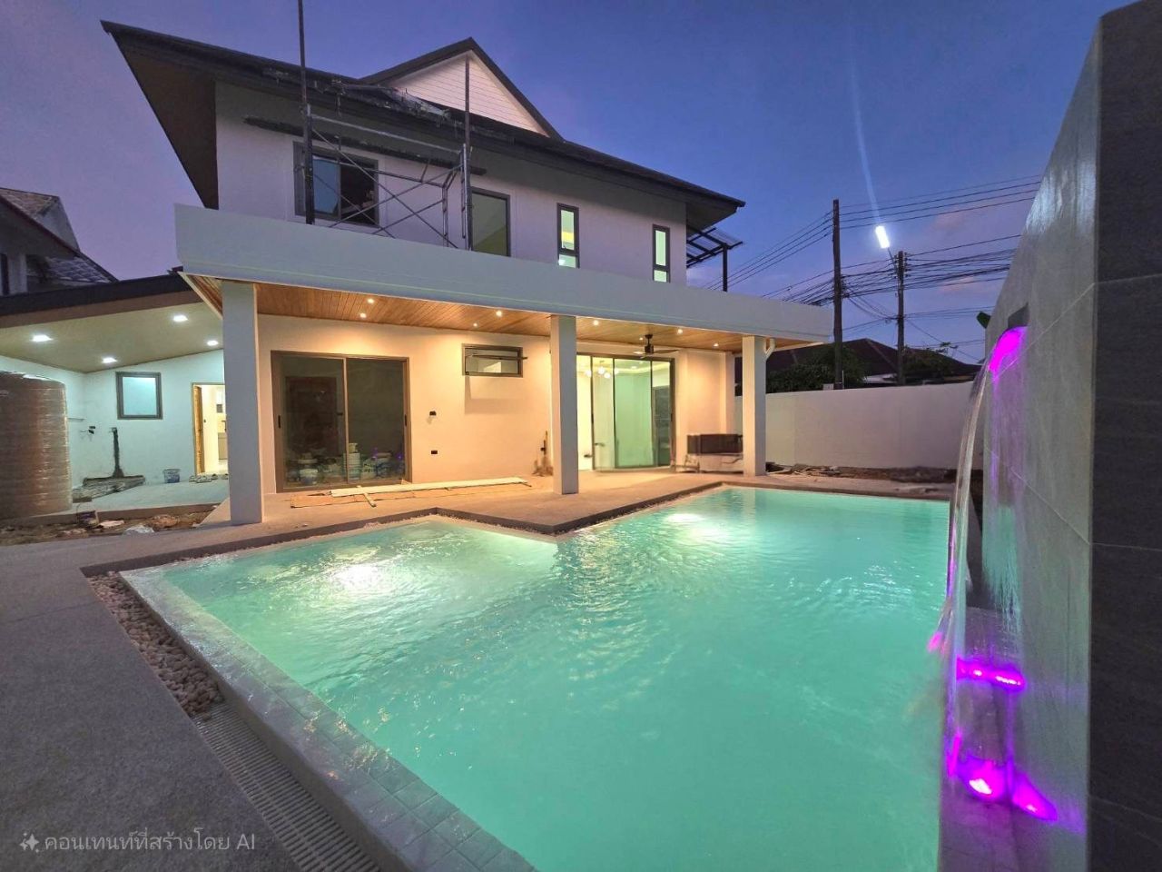 Casa en Phuket, Tailandia, 229 m² - imagen 1