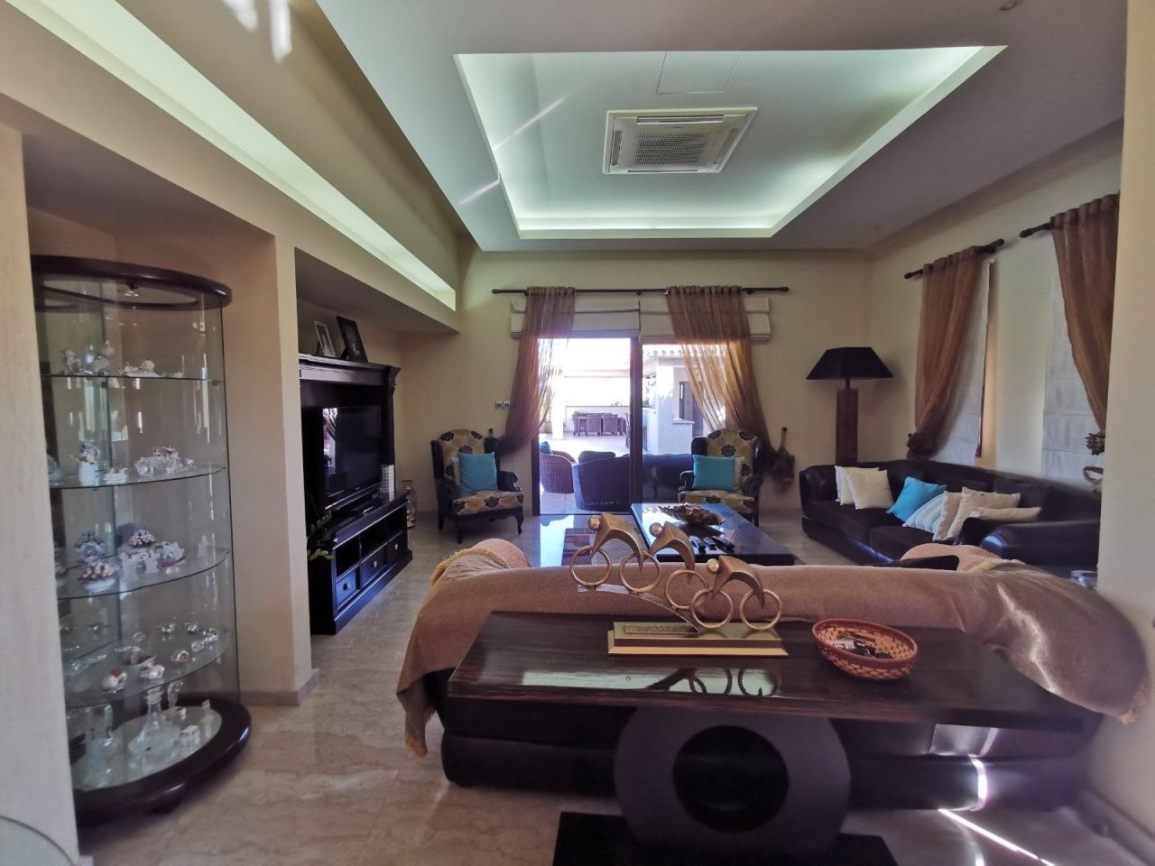 Villa en Pafos, Chipre, 333 m² - imagen 3