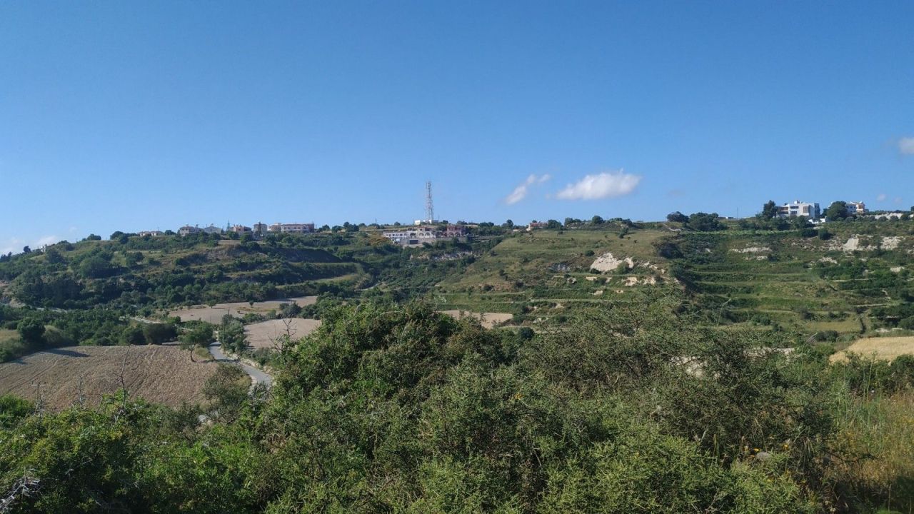 Terrain à Paphos, Chypre, 5 113 m² - image 3