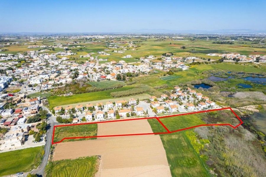 Terreno en Protaras, Chipre, 8 035 m² - imagen 4