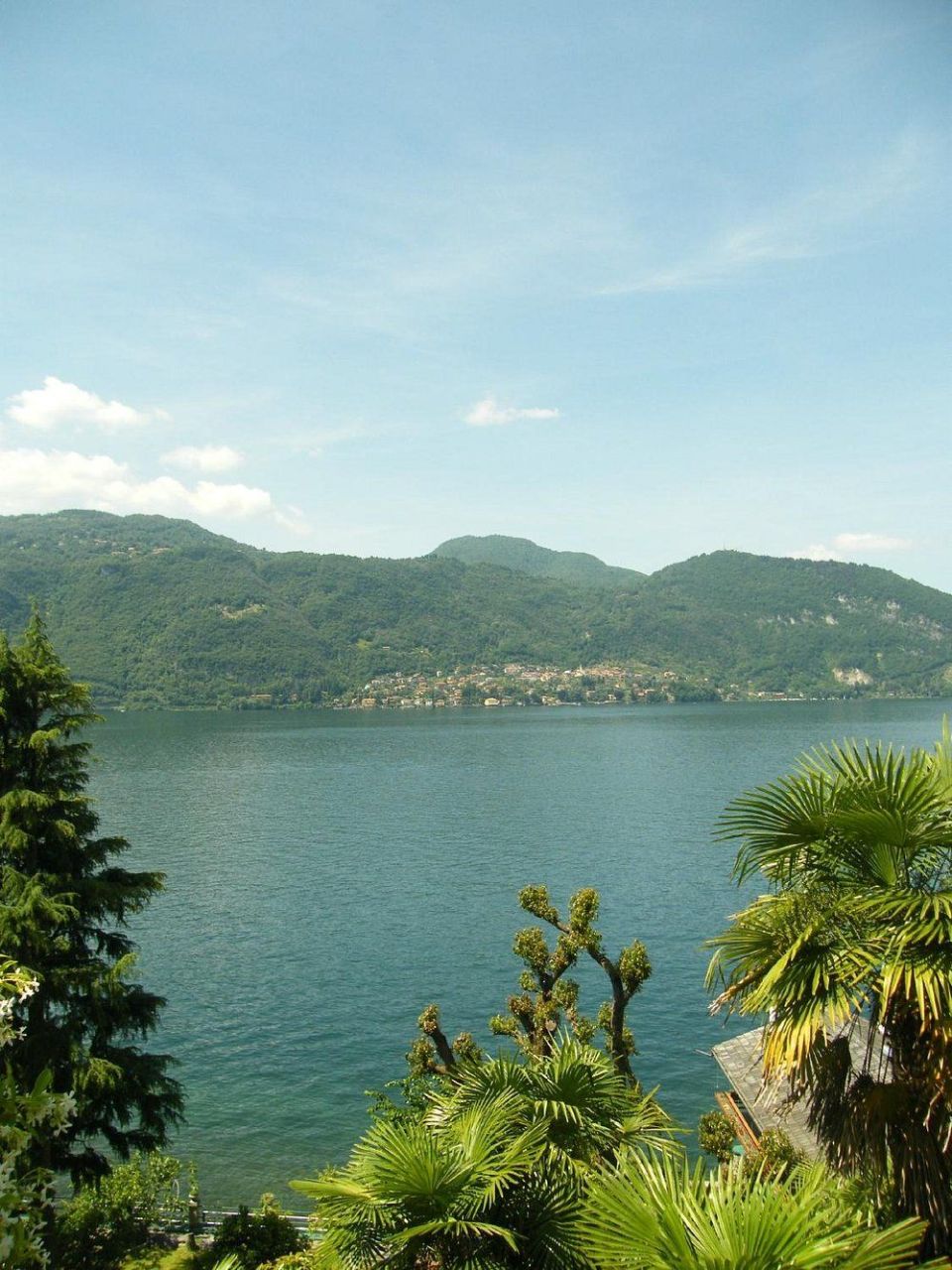 Villa in Lecco, Italy, 315 m² - picture 1