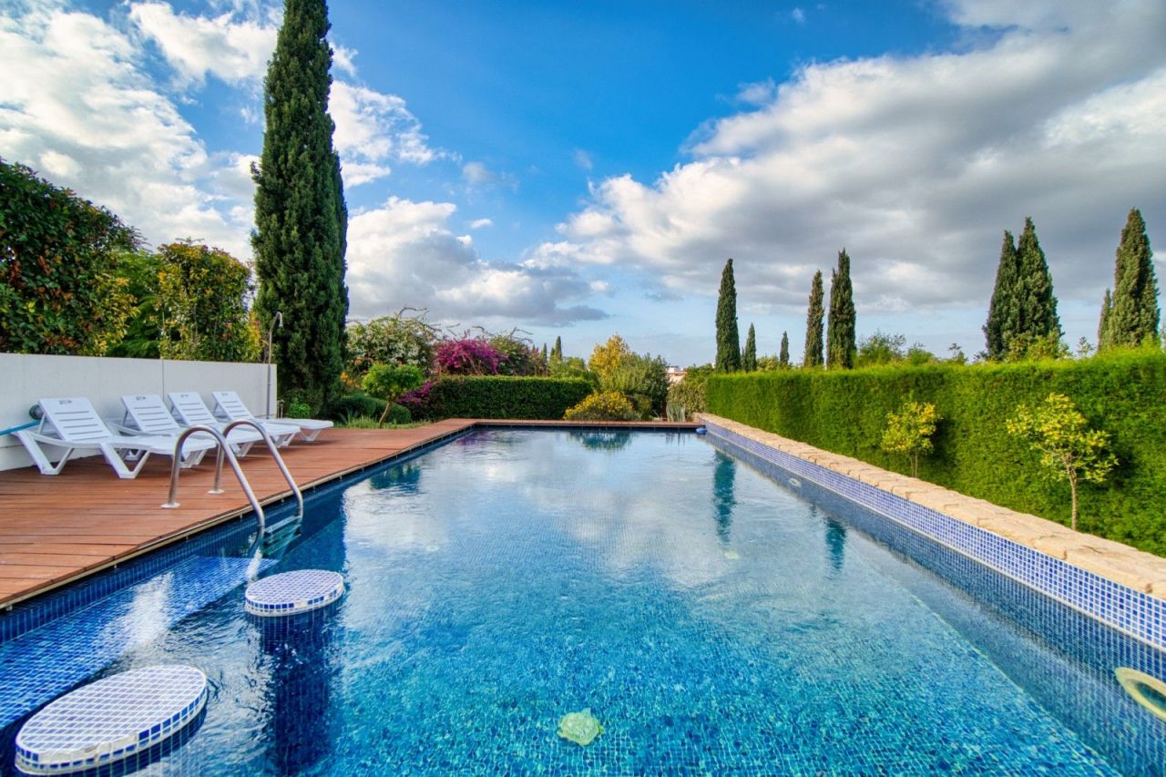 Villa in Paphos, Cyprus - picture 4