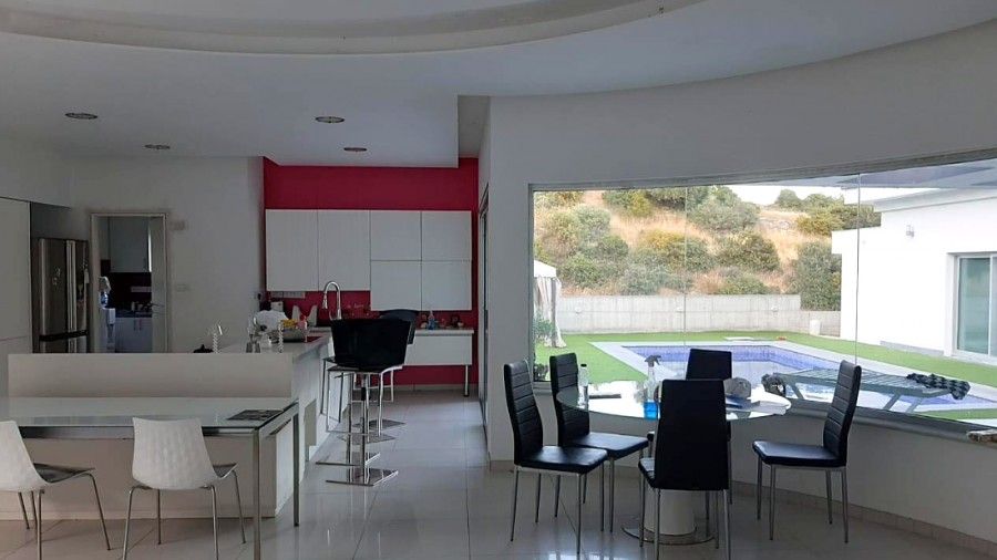 Villa in Limassol, Cyprus, 370 m² - picture 4