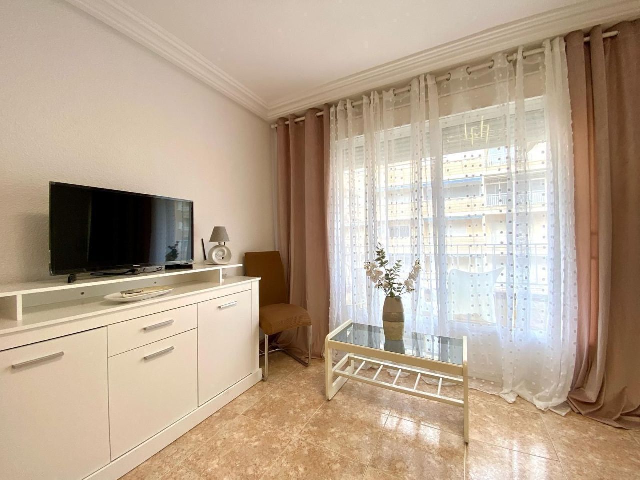 Appartement à Torrevieja, Espagne, 64 m² - image 4