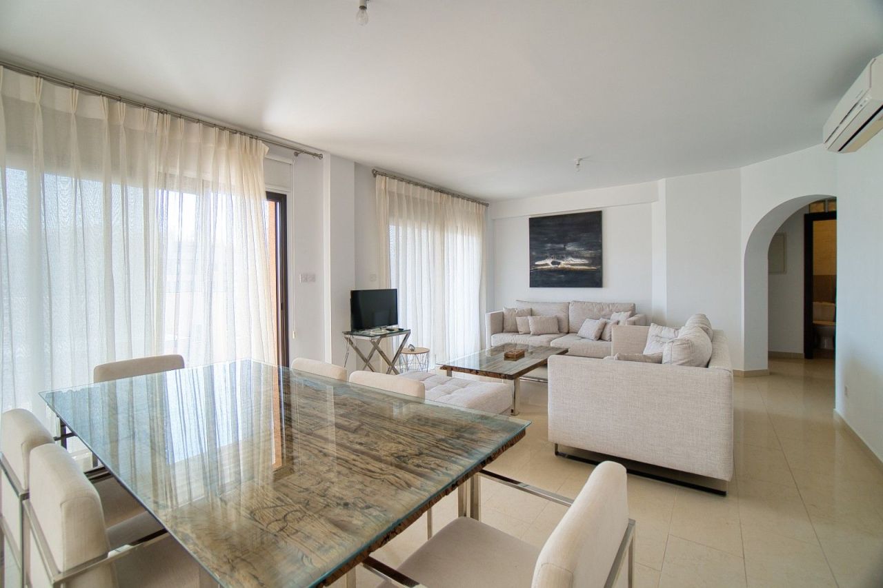 Penthouse in Paphos, Cyprus, 100 m² - picture 4