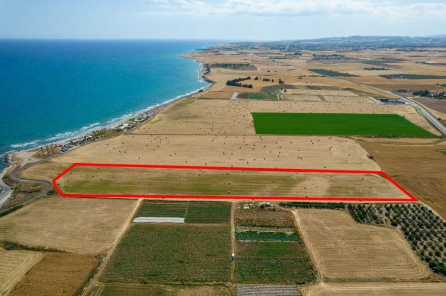 Land in Larnaca, Cyprus, 27 960 m² - picture 4